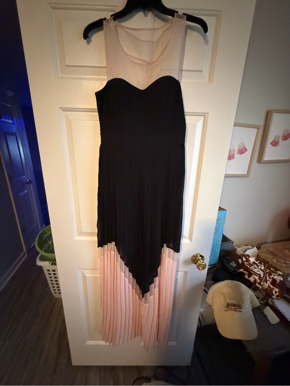 Jessica Simpson Black and Blush High-Low Pleated Dress